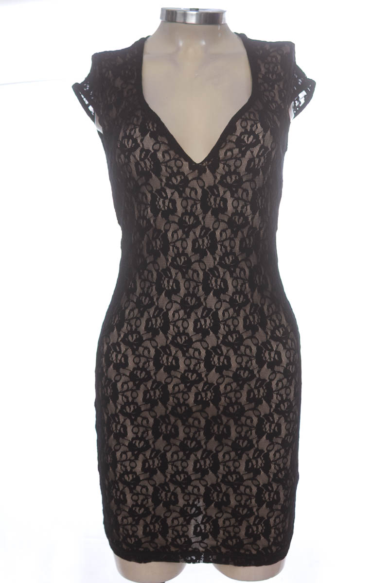 Vestido / Enterizo color Negro - Cy.zone