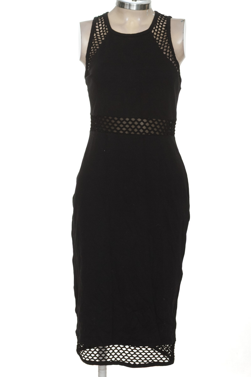 Vestido / Enterizo color Negro - Express