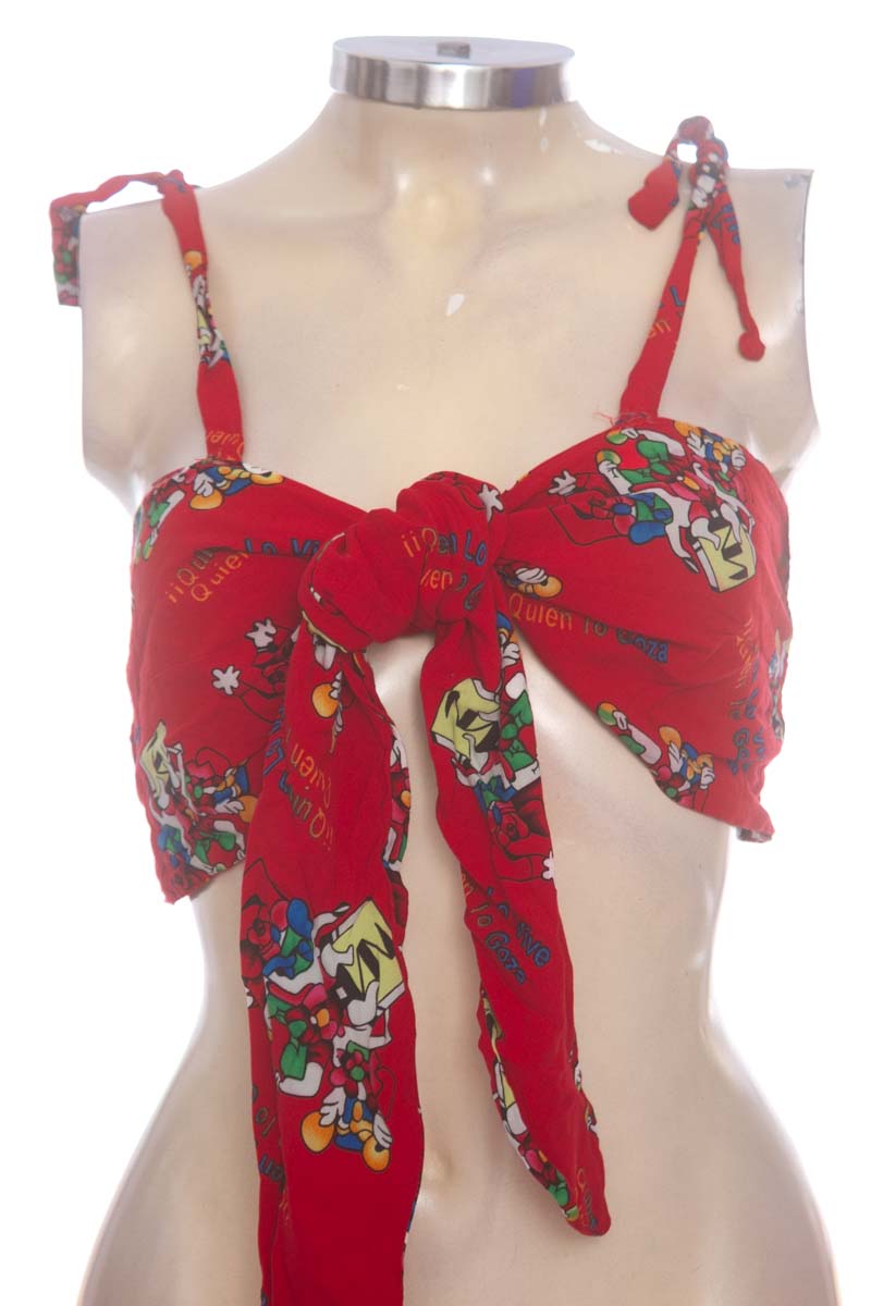 Top / Camiseta color Rojo - Closeando
