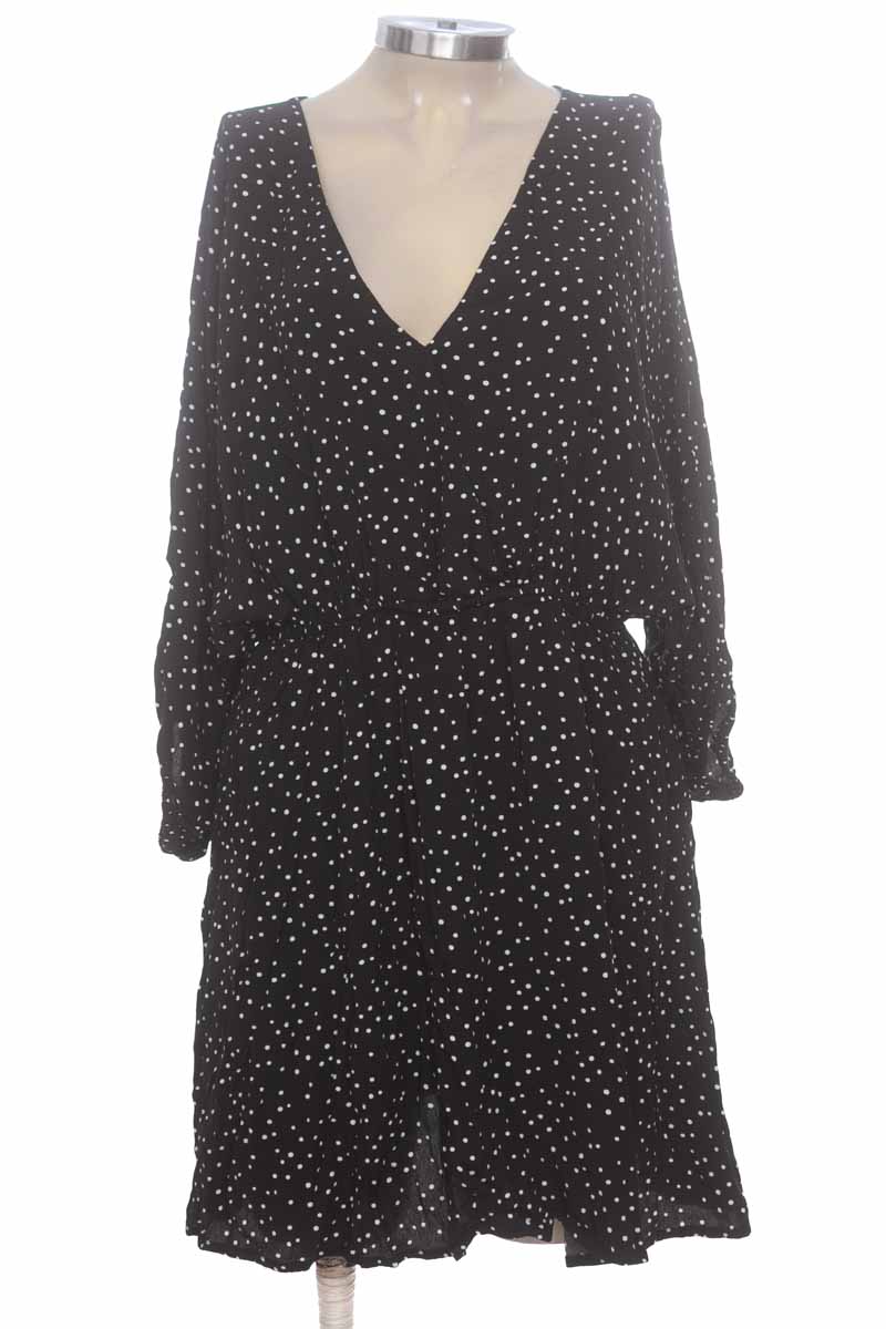 Vestido / Enterizo color Negro - NAF NAF