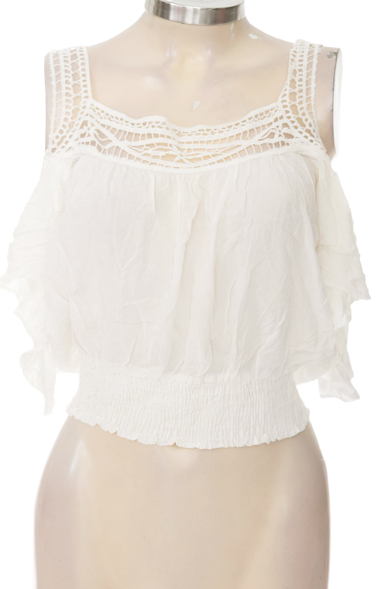 Top / Camiseta color Blanco - Navajos