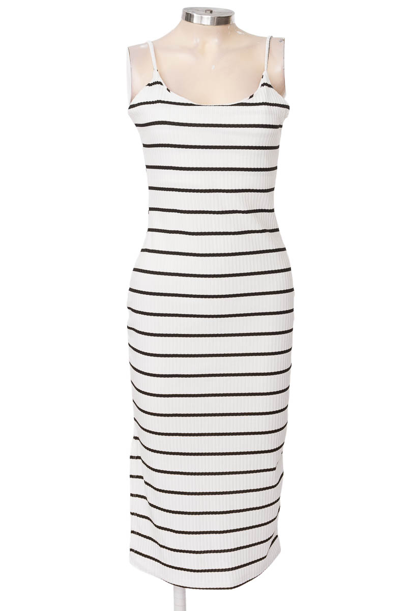 Vestido / Enterizo color Blanco - Tixy glamour