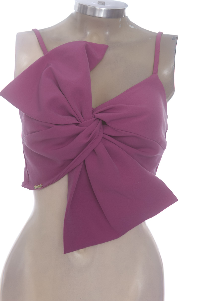 Top / Camiseta color Rosado - Issabot