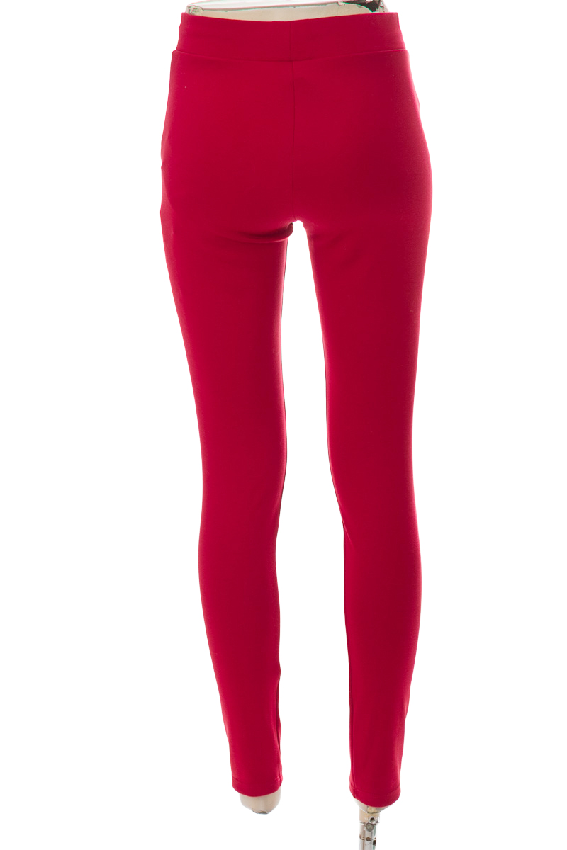 Pantalones color Rojo - Arkitect
