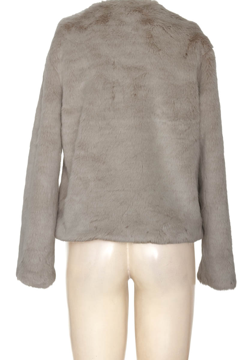 Chaqueta / Abrigo color Gris - Pull & Bear