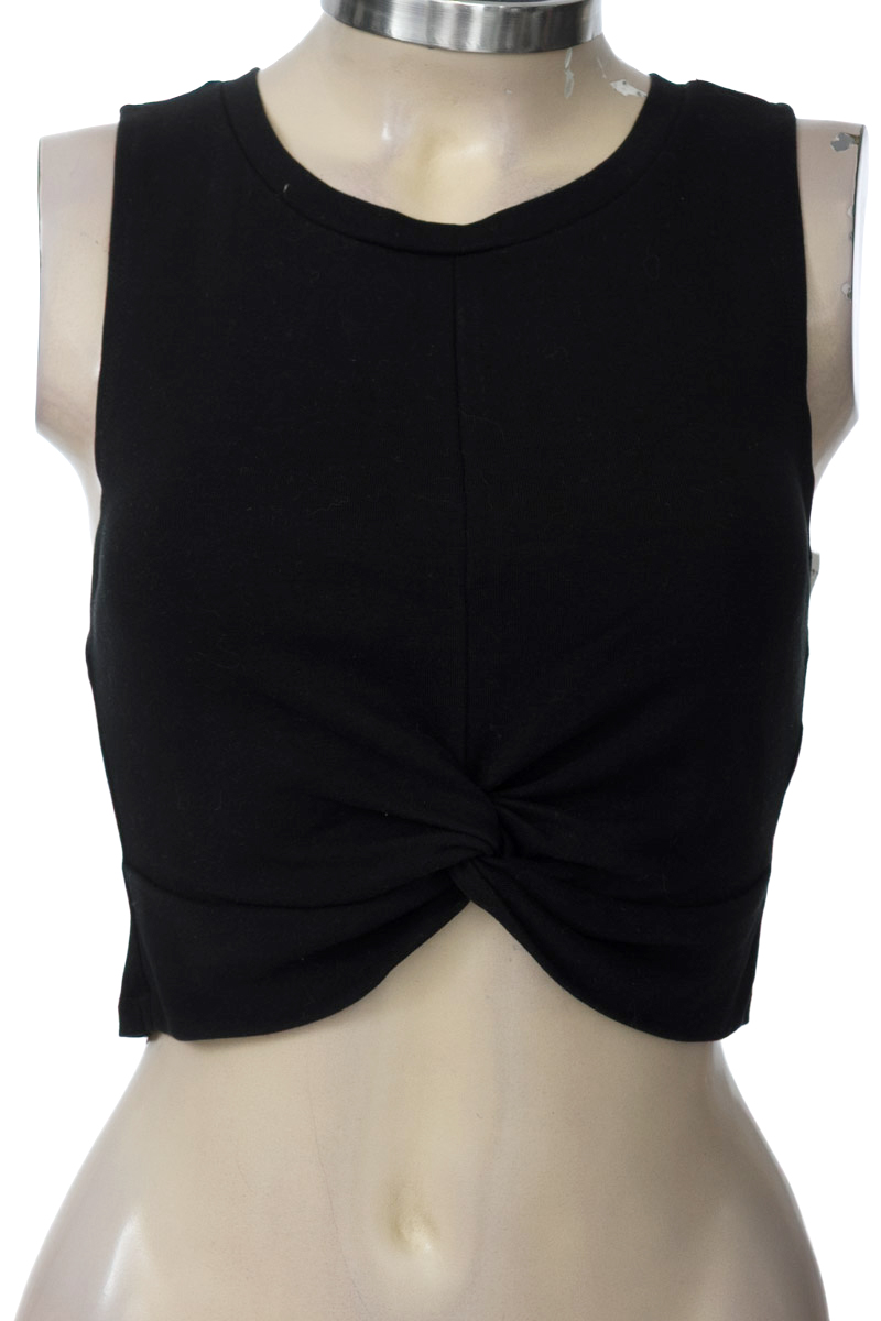 Top / Camiseta color Negro - Zara