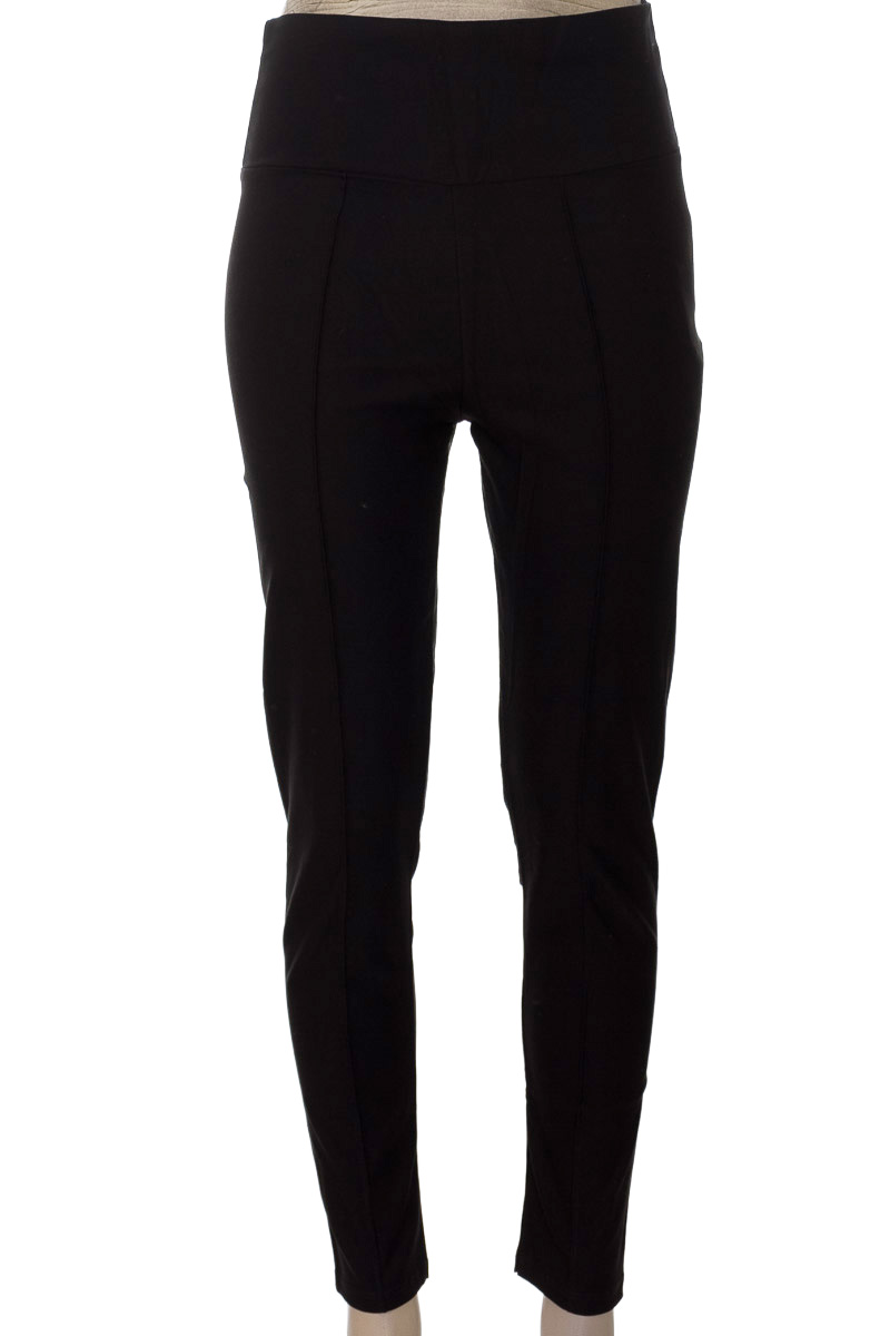 Pantalones color Negro - Pacifika