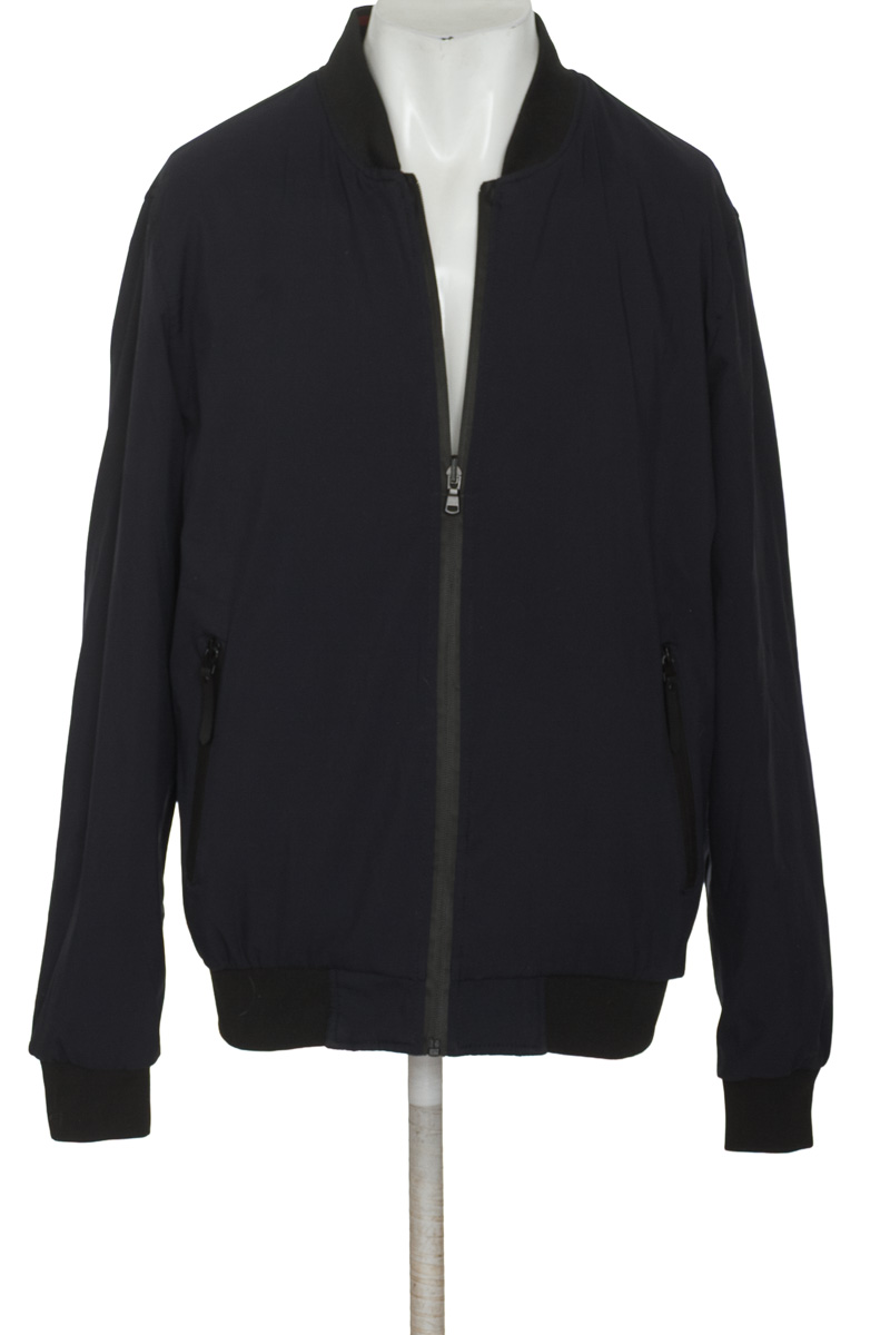 Chaqueta color Azul - Closeando