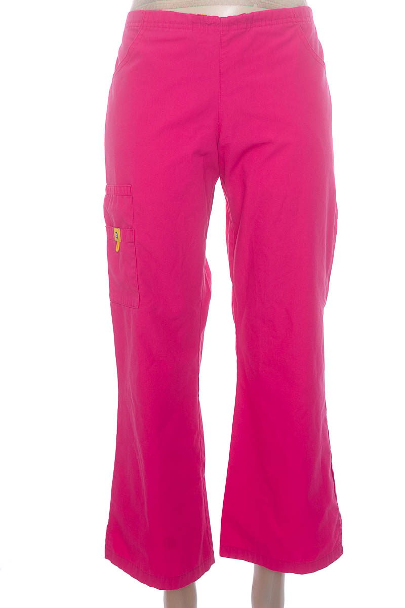 Pantalones color Fucsia - Closeando