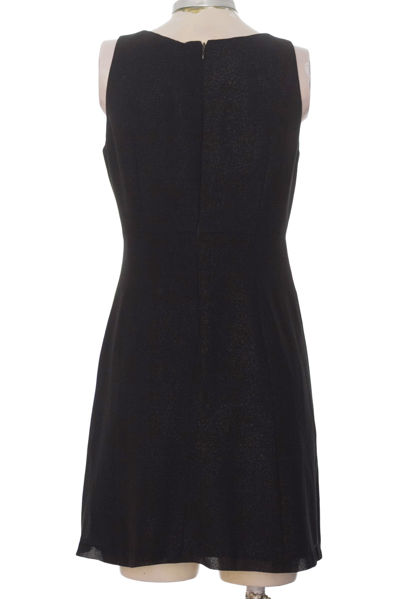 Vestido / Enterizo color Negro - Closeando