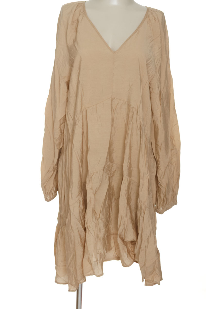 Vestido / Enterizo color Beige - H&M