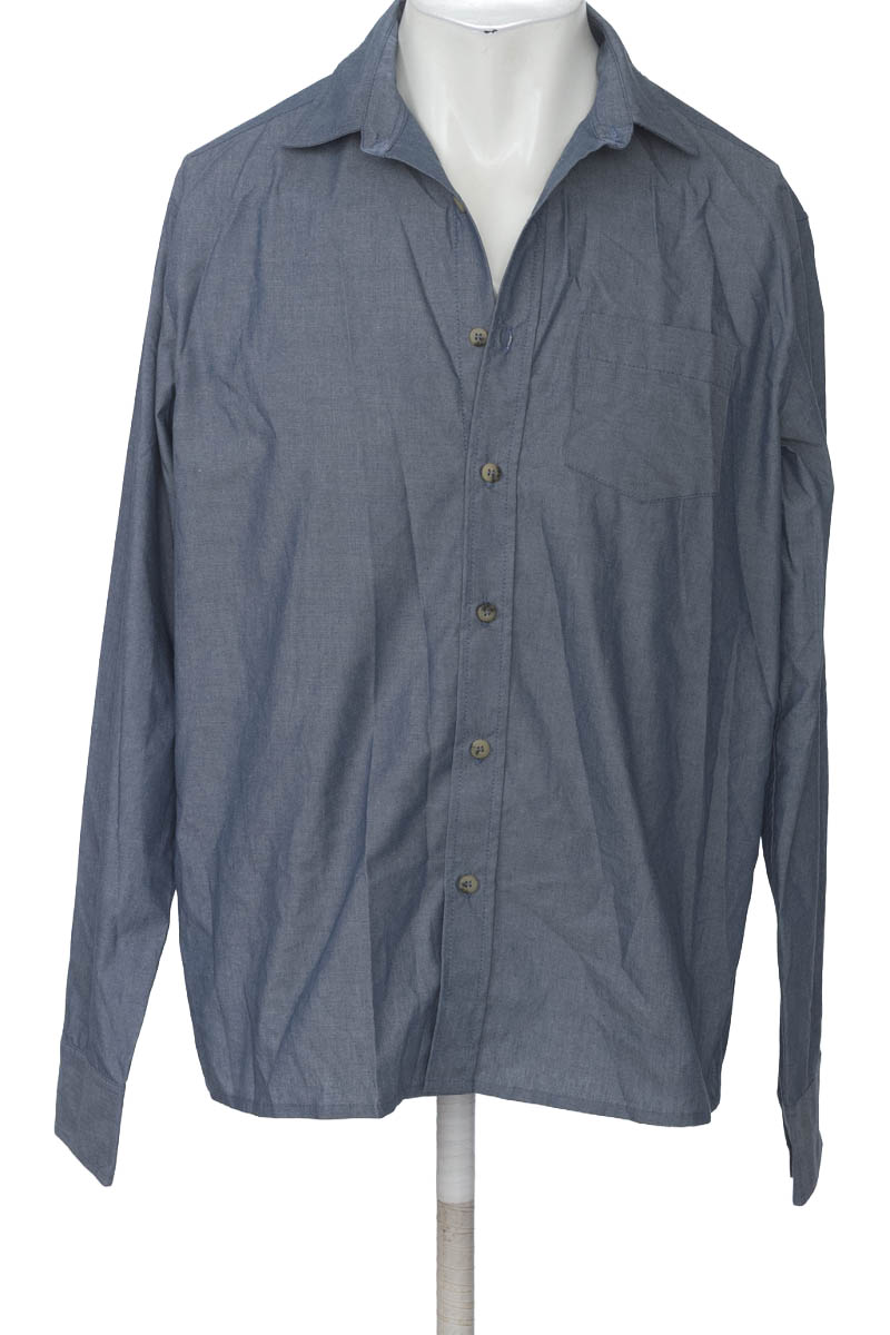 Camisa color Azul - Closeando