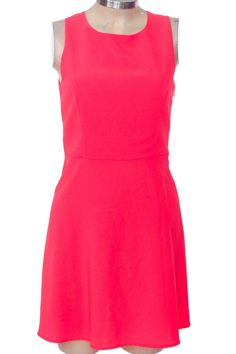 Vestido / Enterizo color Fucsia - ELA