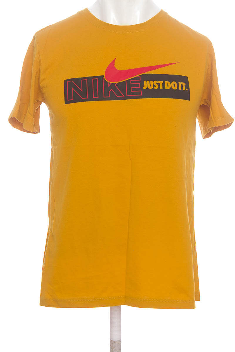 Camiseta color Mostaza - Closeando