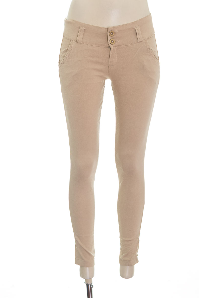 Pantalón color Beige - X-Zone | Closeando ®