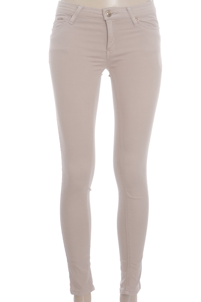 Pantalones color Beige - Stradivarius