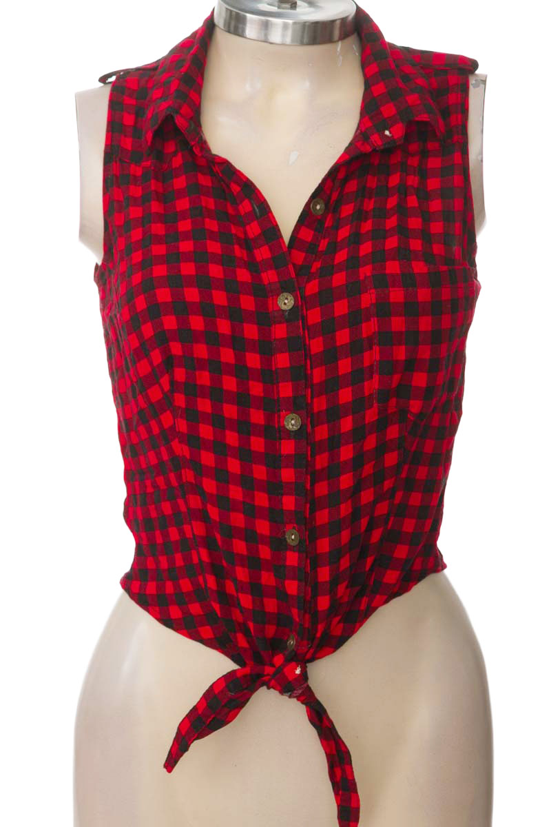 Top / Camiseta color Rojo - Magic