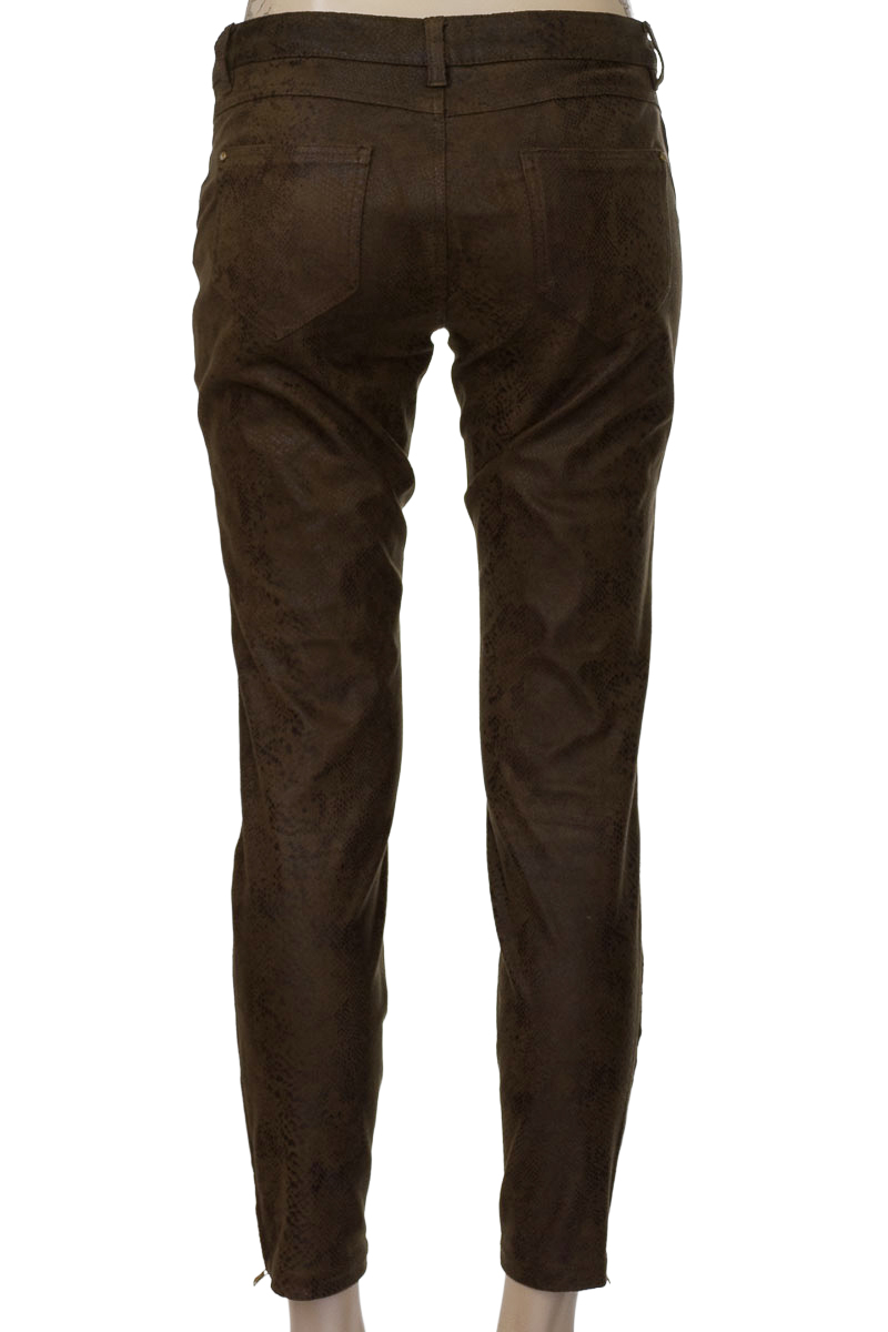 Pantalones color Verde - Zara