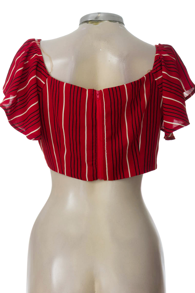 Top / Camiseta color Vinotinto - LBN