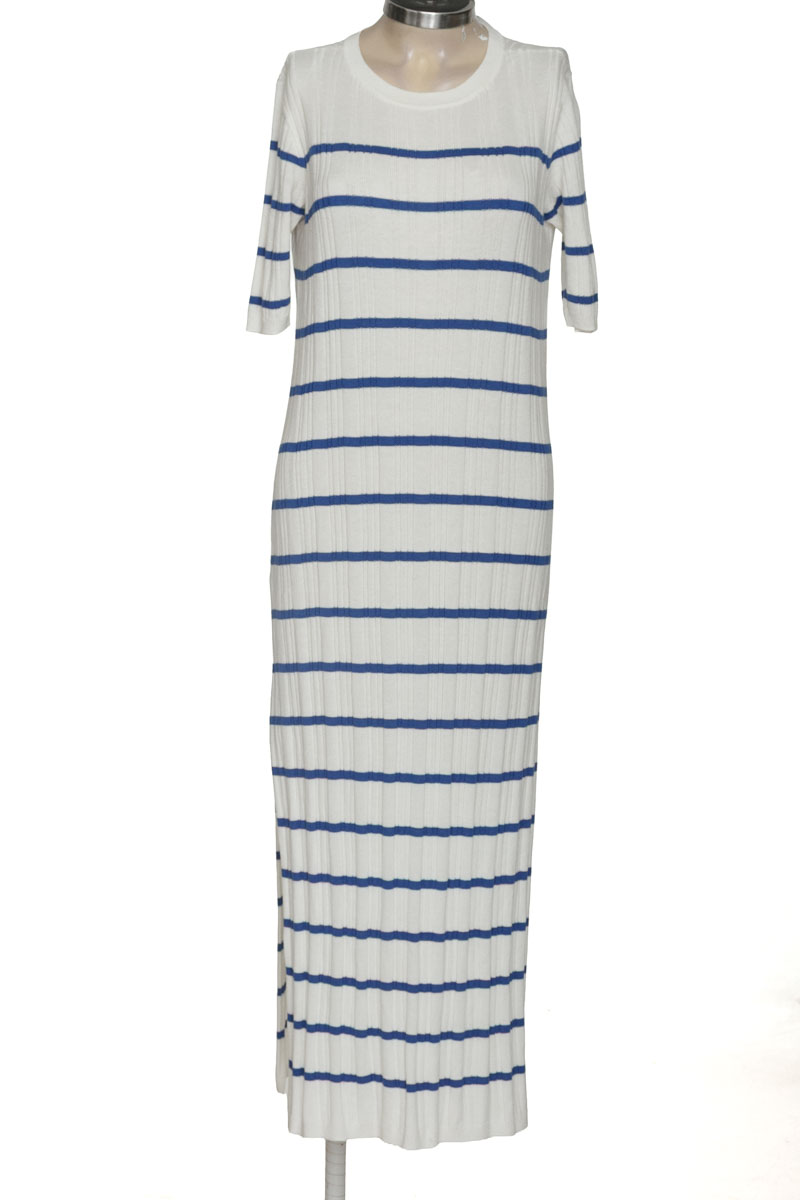 Vestido / Enterizo color Blanco - Punto Blanco