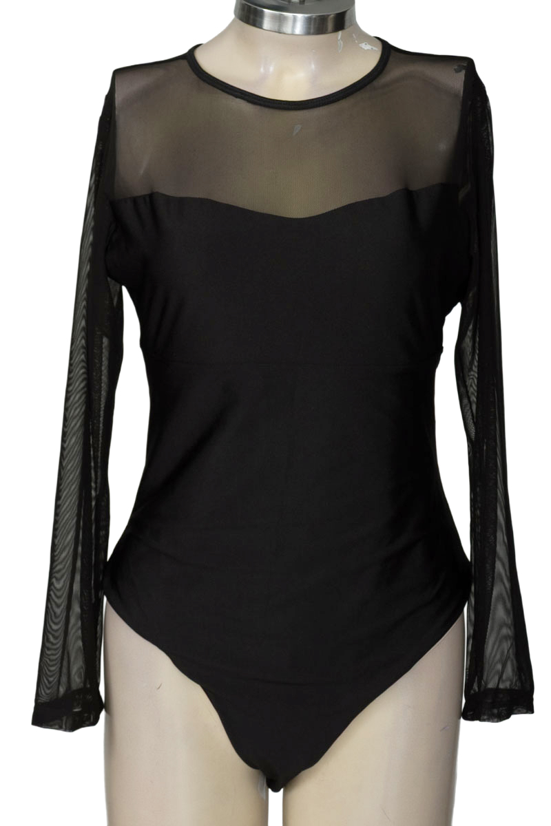 Top / Camiseta color Negro - KOKO