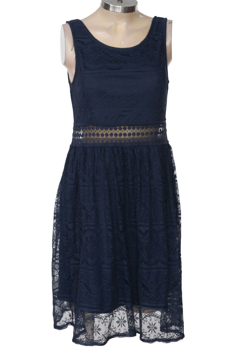 Vestido / Enterizo color Azul - Urb