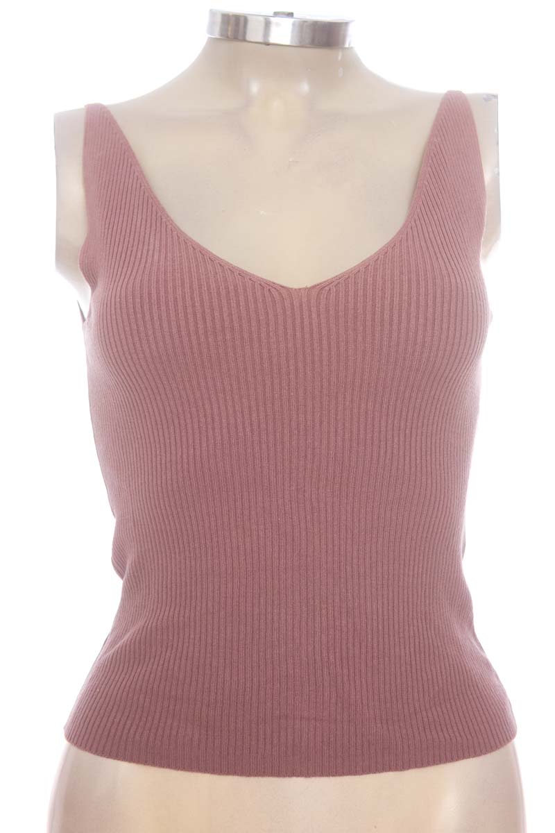 Top / Camiseta color Rosado - Jacqueline de Yong