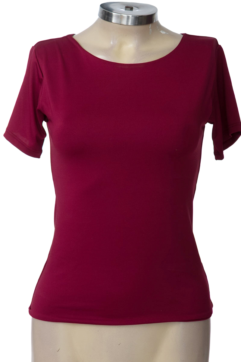 Top / Camiseta color Vinotinto - Maji