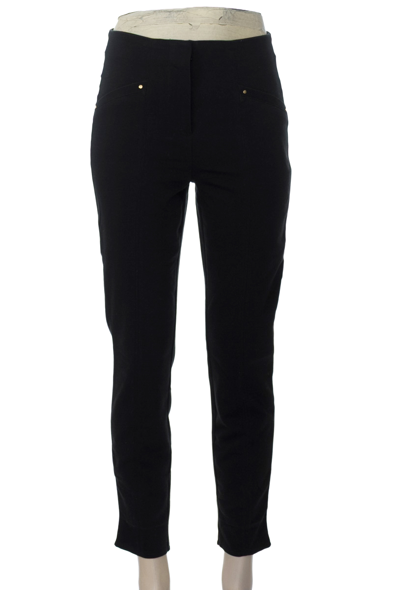 Pantalones color Negro - Basement