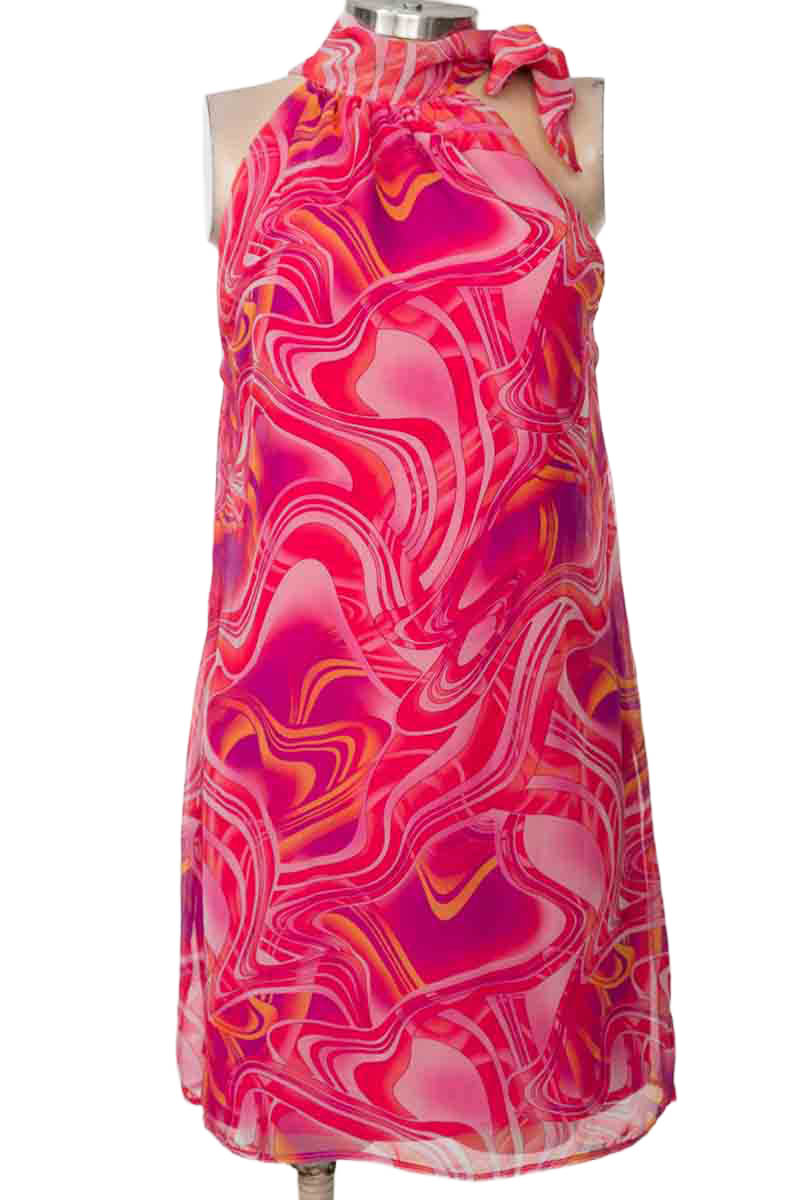 Vestido / Enterizo color Fucsia - Closeando