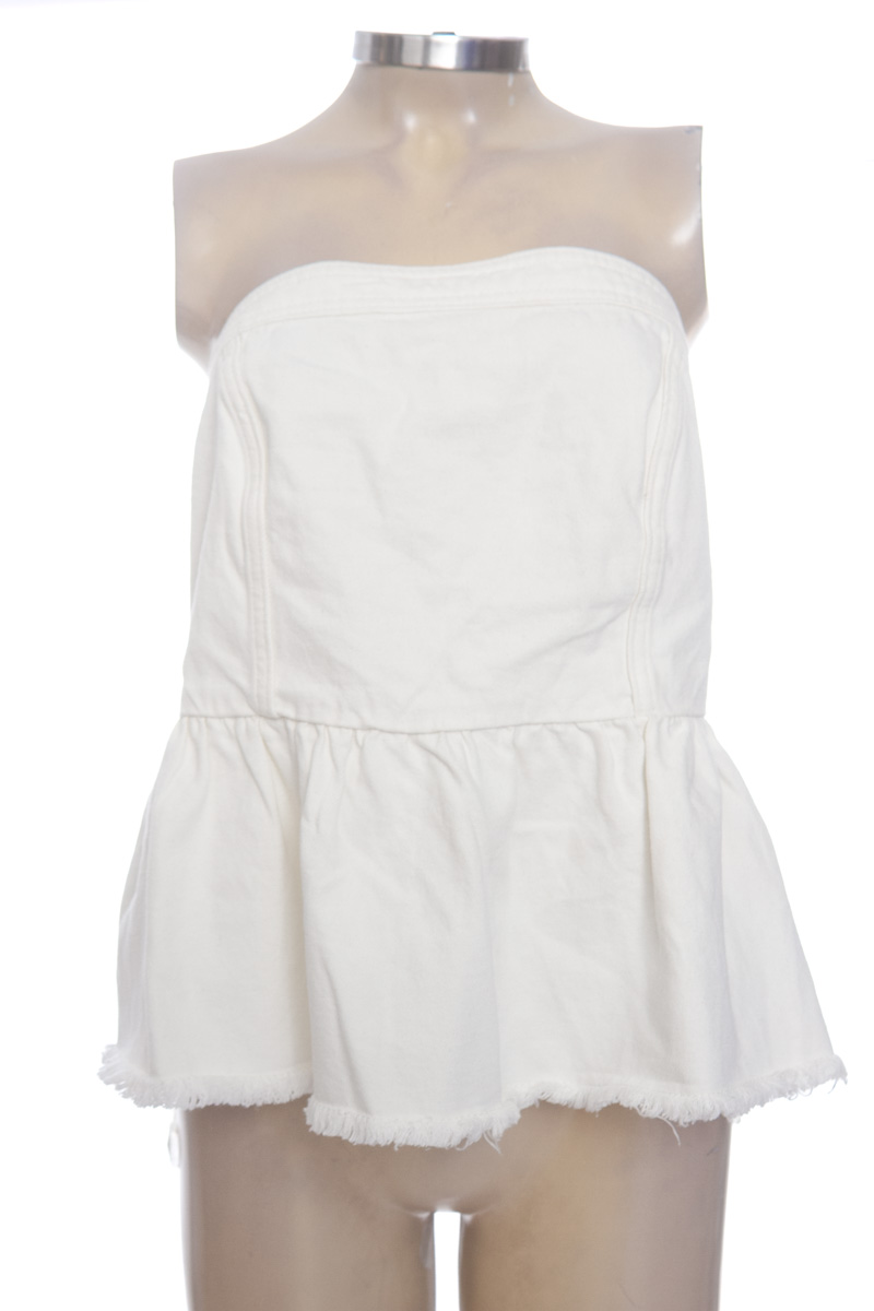 Top / Camiseta color Blanco - Divided by H&M