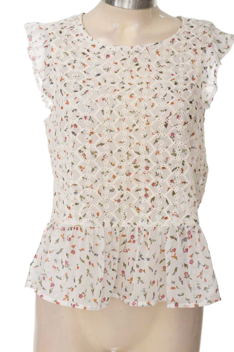 Top / Camiseta color Blanco - Stradivarius