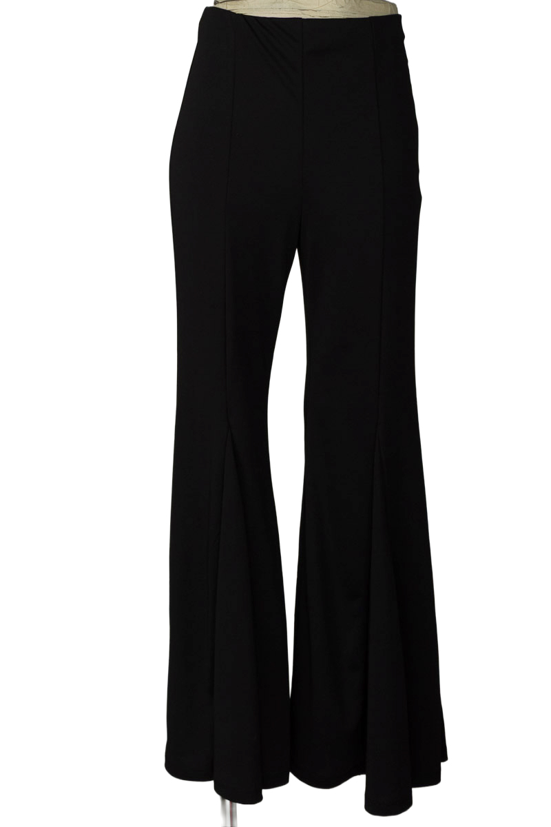 Pantalones color Negro - Divided by H&M