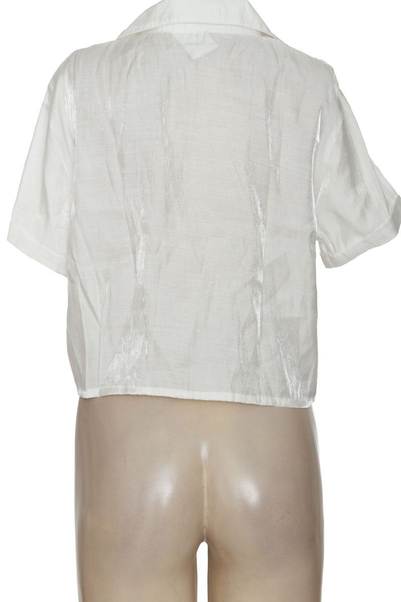 Blusa color Blanco - Closeando