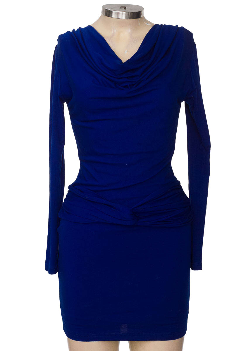 Vestido / Enterizo color Azul - Closeando