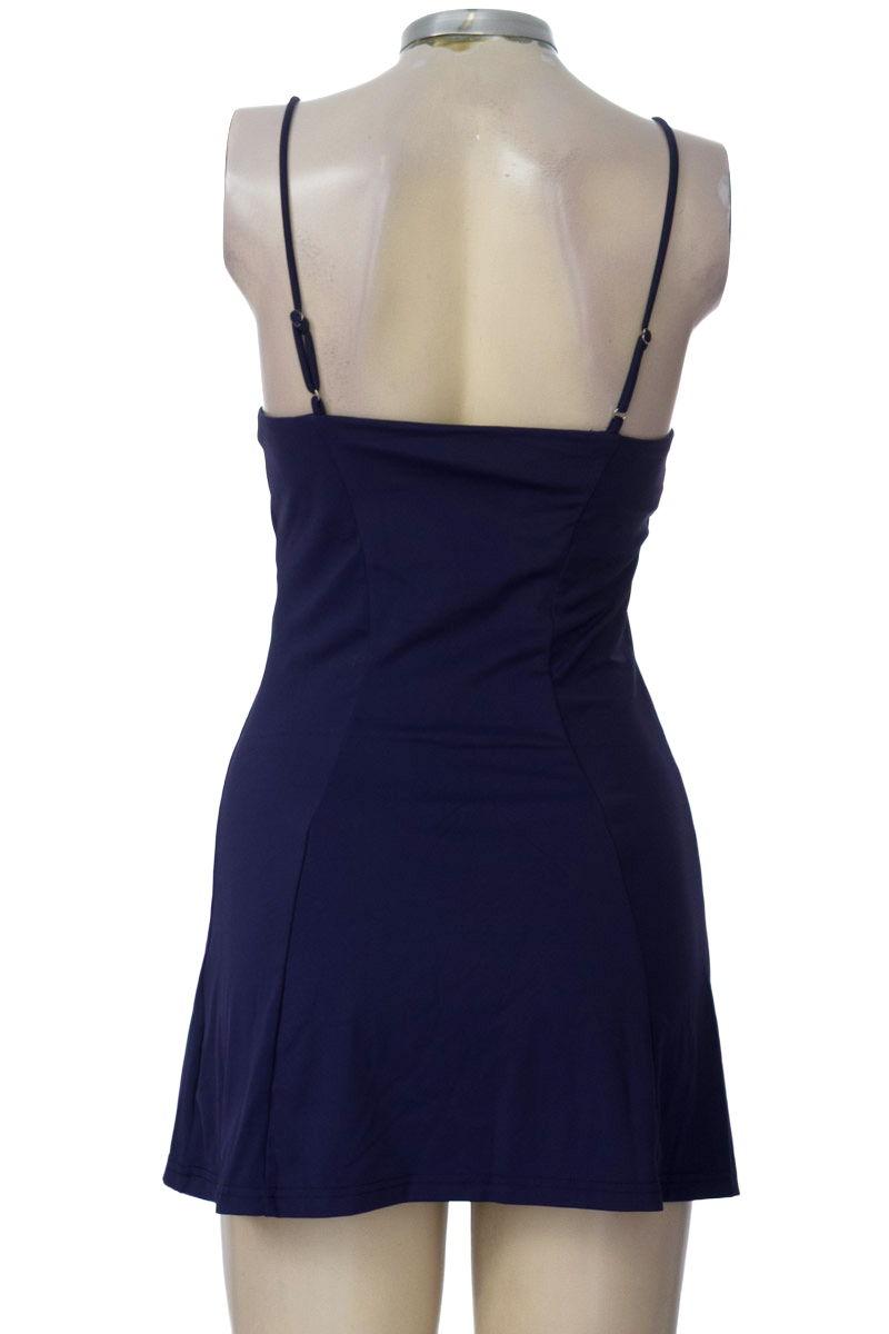 Vestido / Enterizo color Azul - Closeando