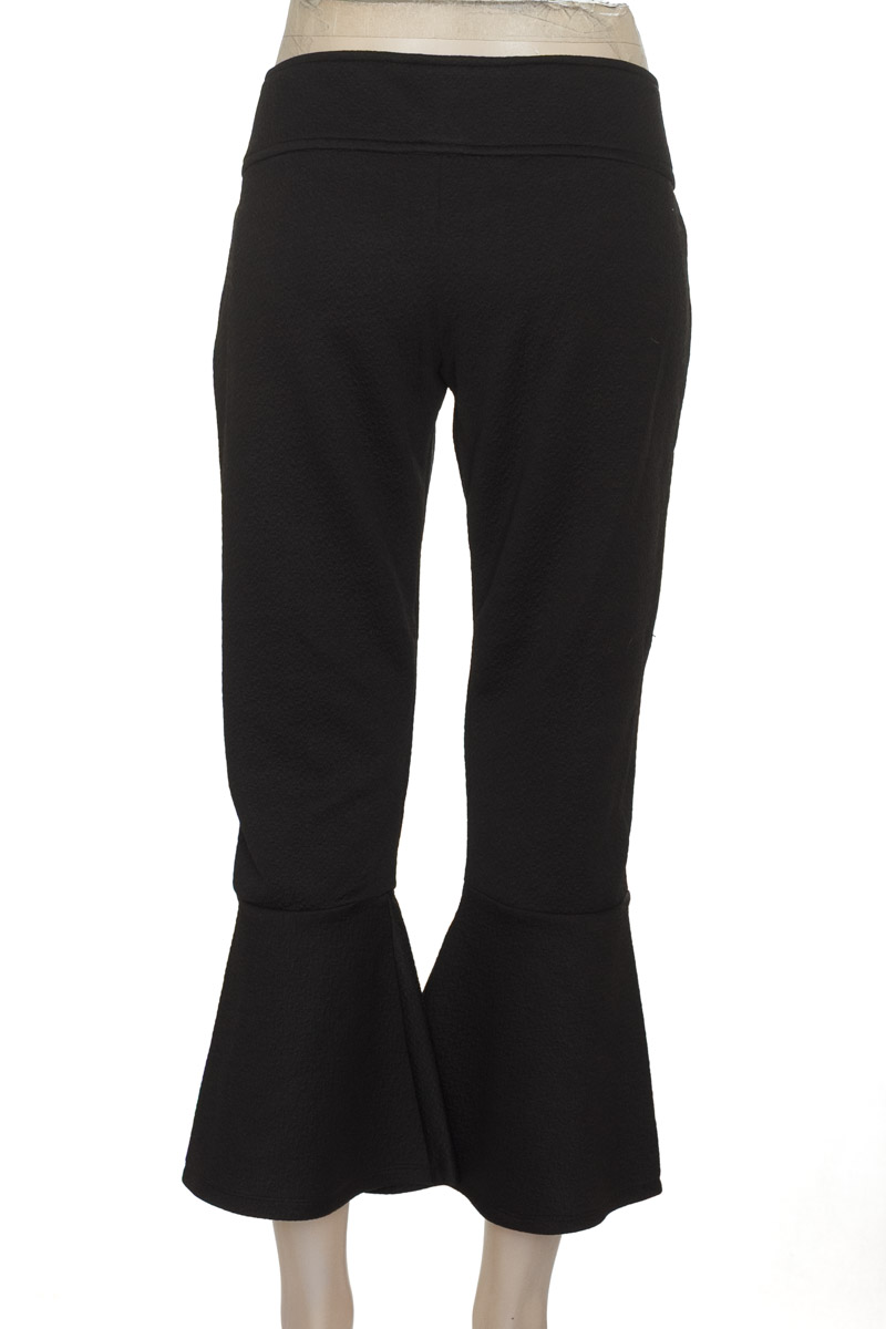 Pantalones color Negro - Closeando