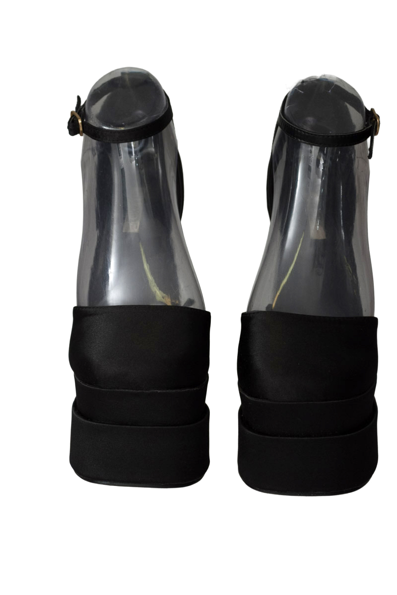 Zapatos color Negro - Studio F