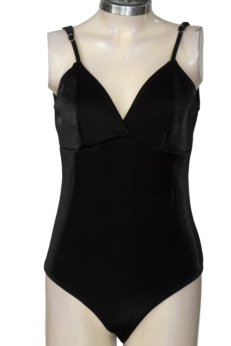 Top / Camiseta color Negro - ELA