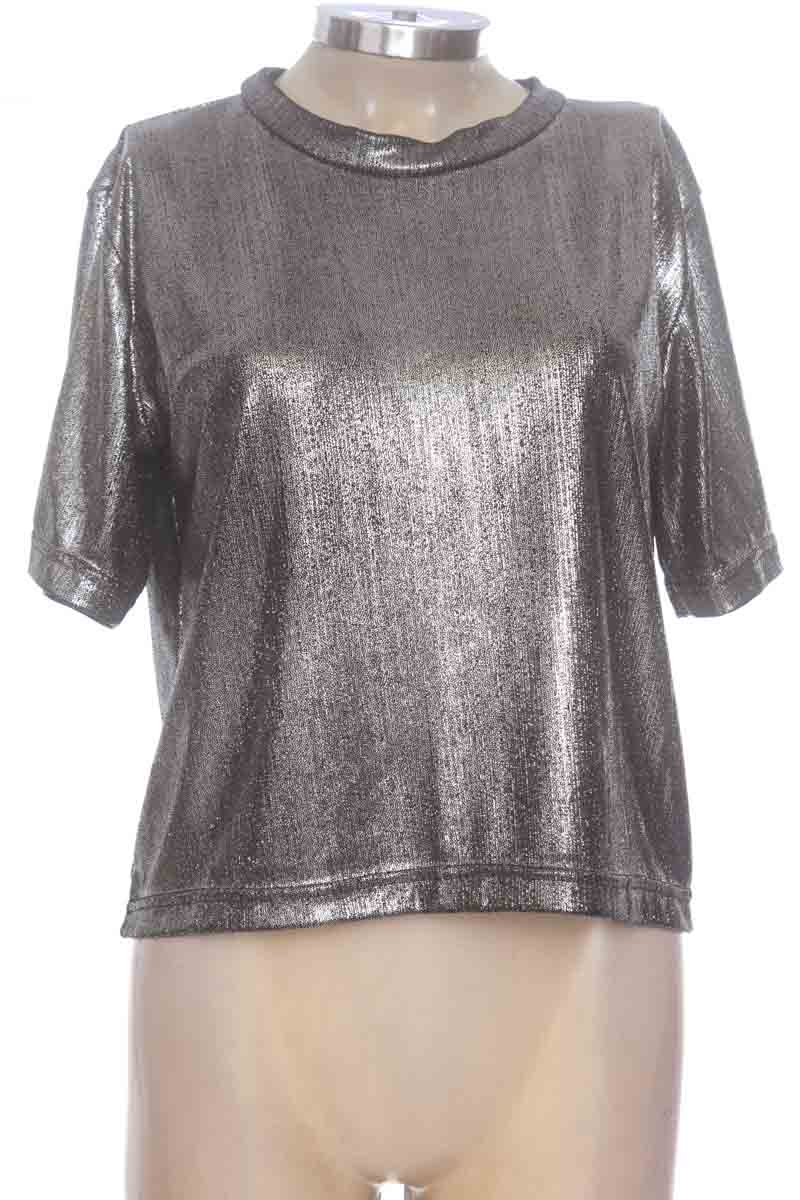 Top / Camiseta color Plateado - Mood