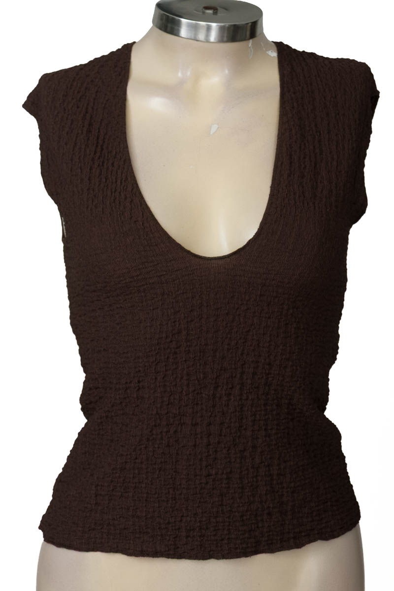 Top / Camiseta color Café - Zara