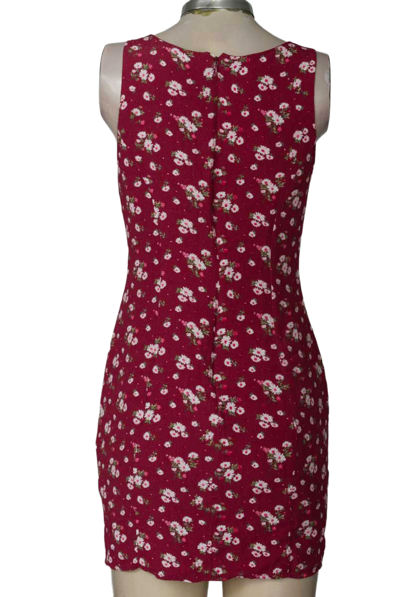 Vestido / Enterizo color Vinotinto - Forever 21