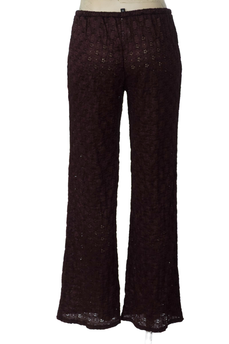 Ropa Deportiva / Salida de Baño color Café - H&M