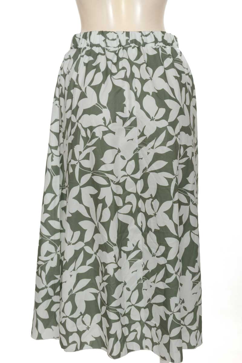 Falda color Verde - Closeando