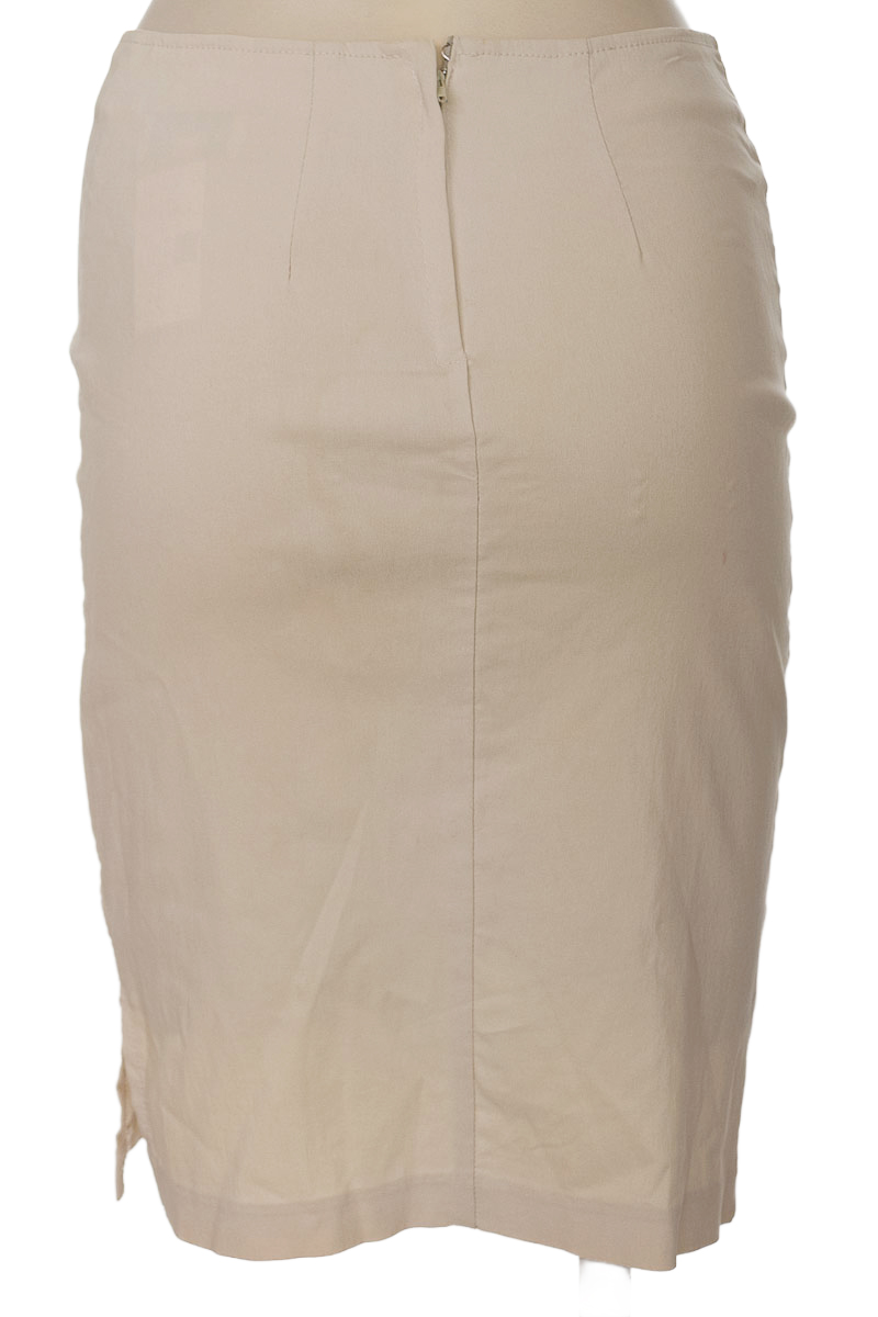 Falda color Beige - Le Chateau