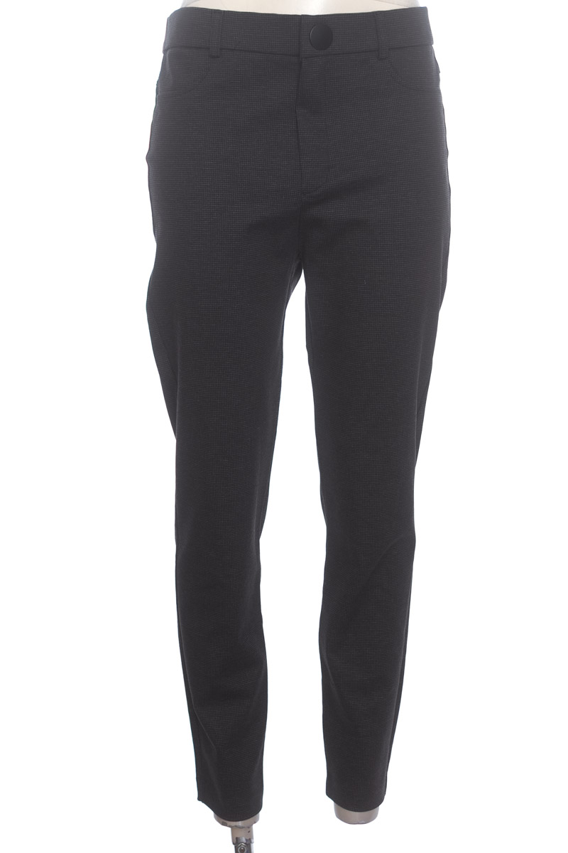 Pantalones color Negro - Zara