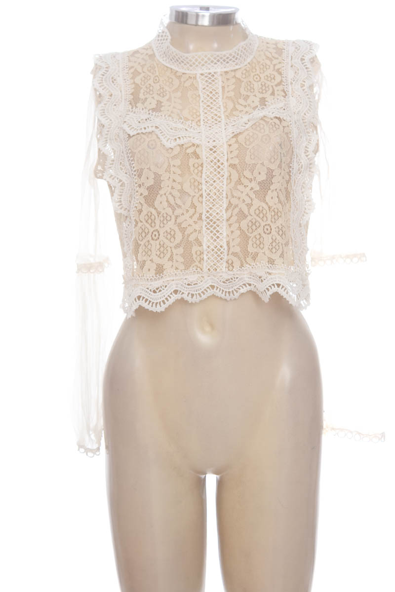 Blusa color Beige - Closeando