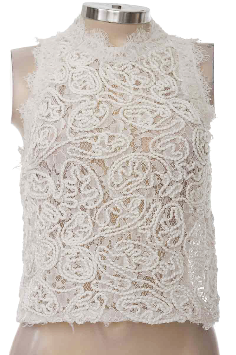 Top / Camiseta color Blanco - Zara