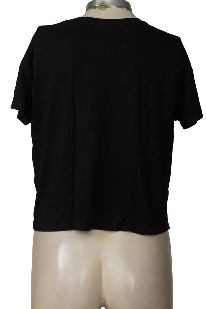 Top / Camiseta color Negro - MATTELSA