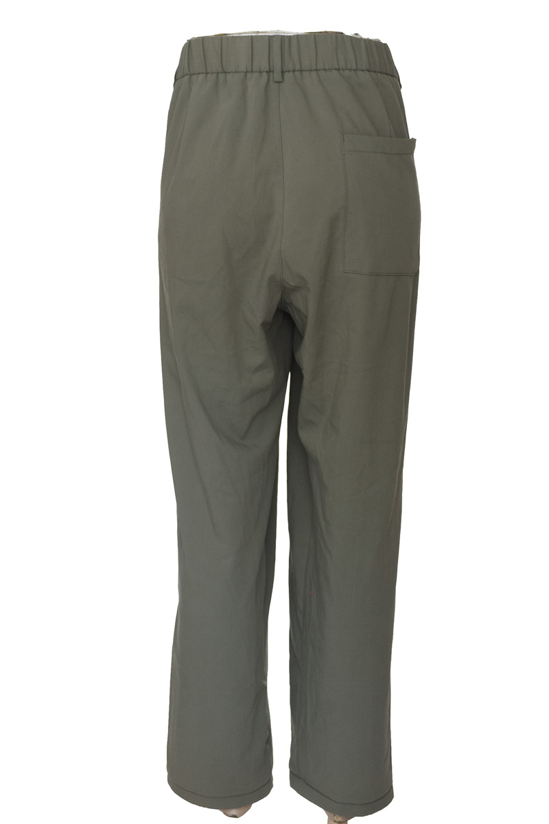 Pantalones color Verde - Bershka